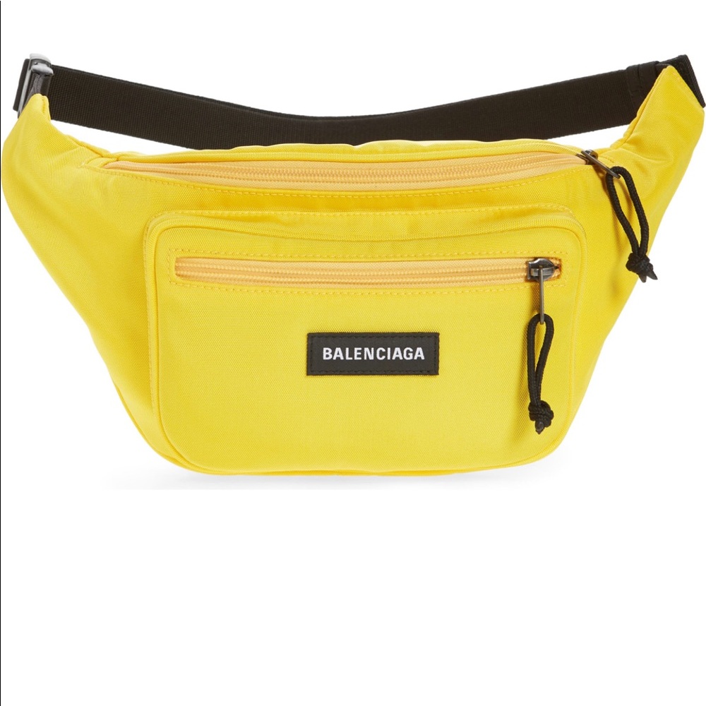 Balenciaga Waist Bag!